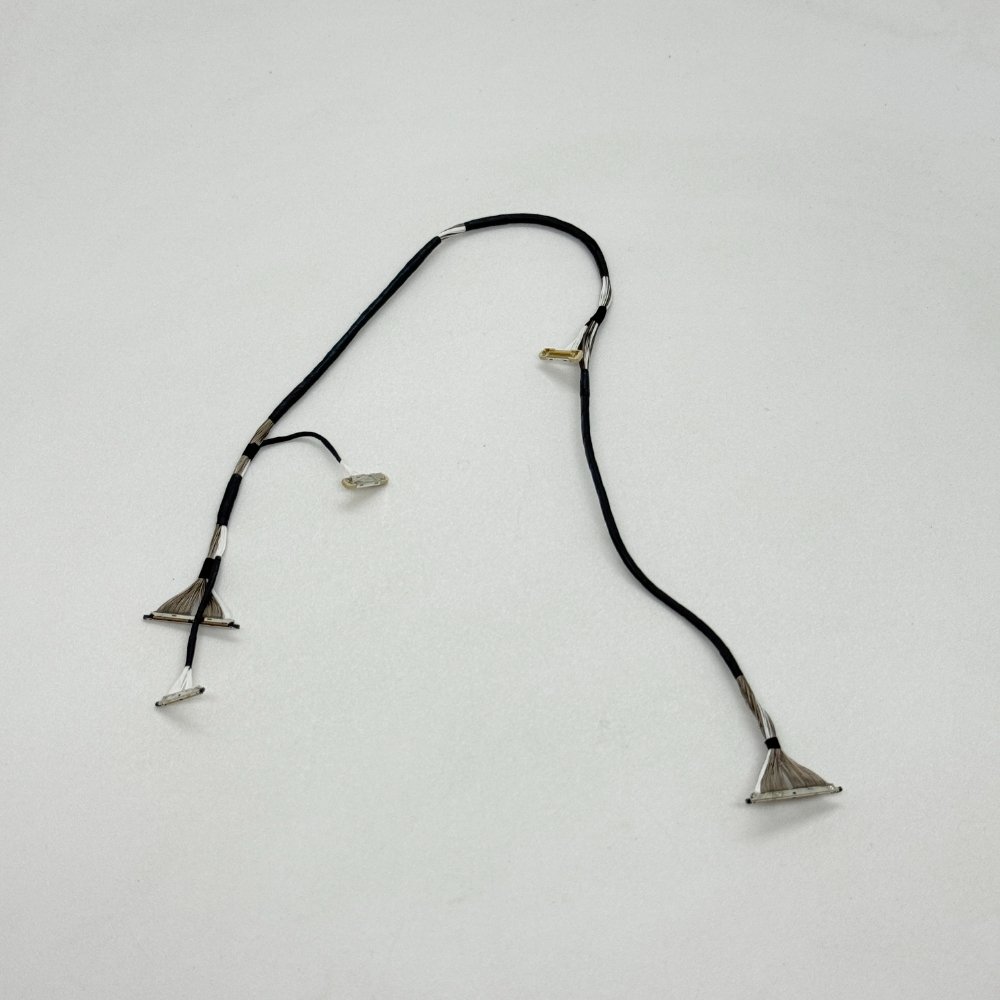 MAX 4TXE 信号线_WH_1000x1000px